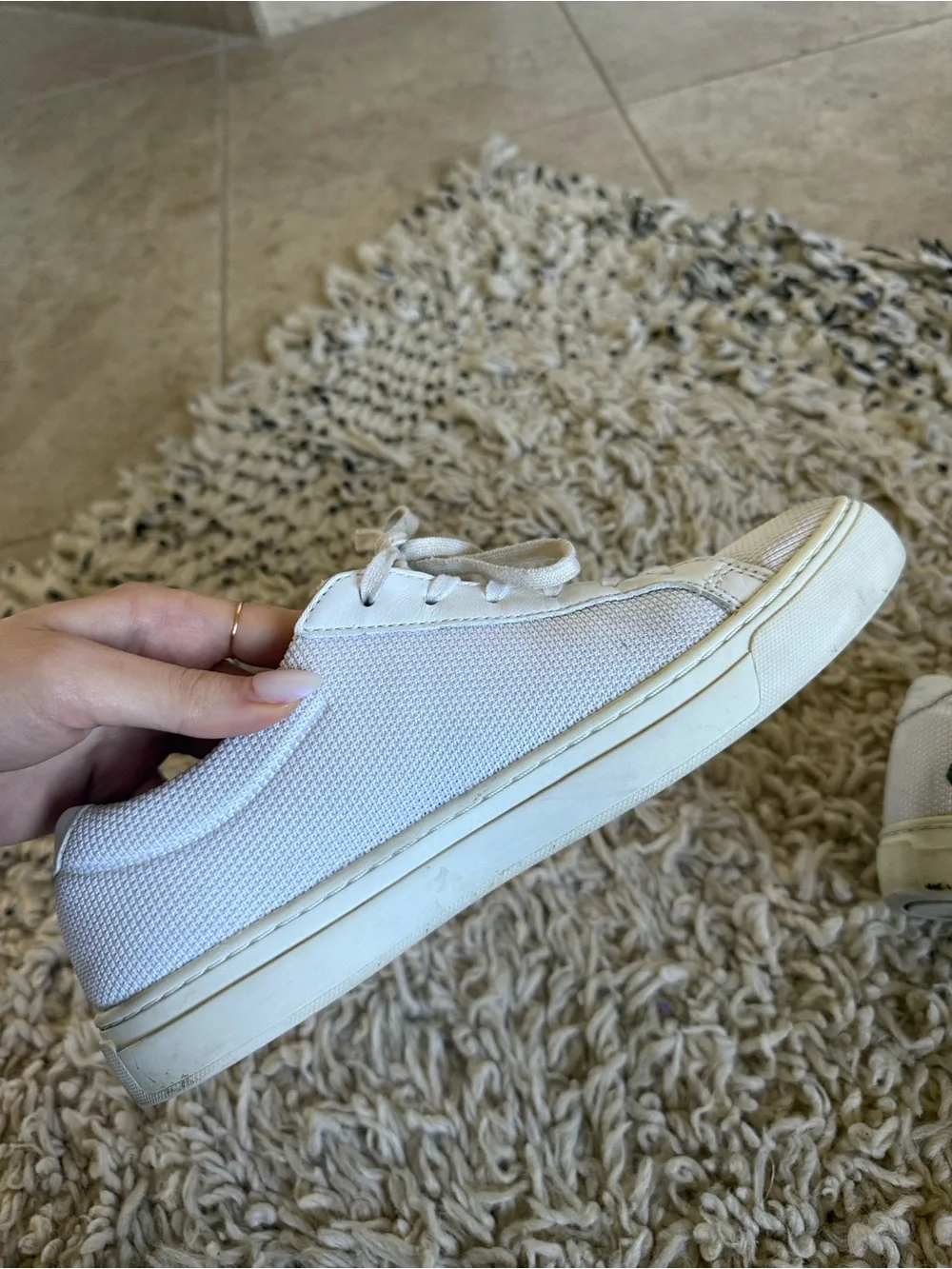 Lacoste shoes - Picture 4 of 7